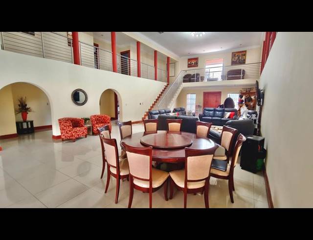6 BEDROOM HOUSE FOR SALE IN VAAL MARINA